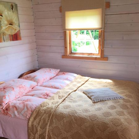 Lepametsa Holiday Houses Nasva Værelse billede